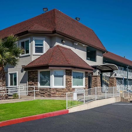 Quality Inn Elk Grove-Сакраменто Экстерьер фото